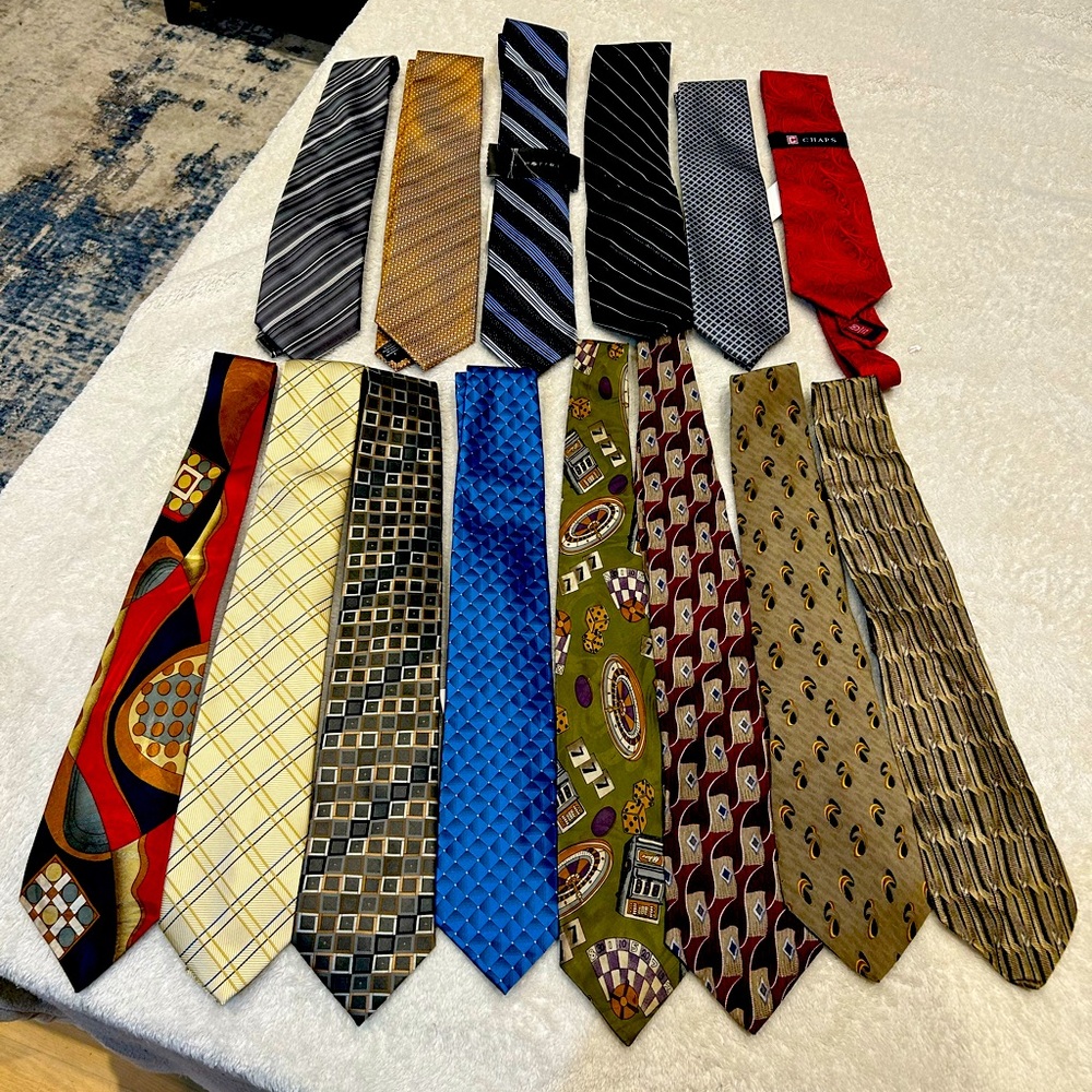 Lot of 14 ties in a bundle with a complementary tie rack!